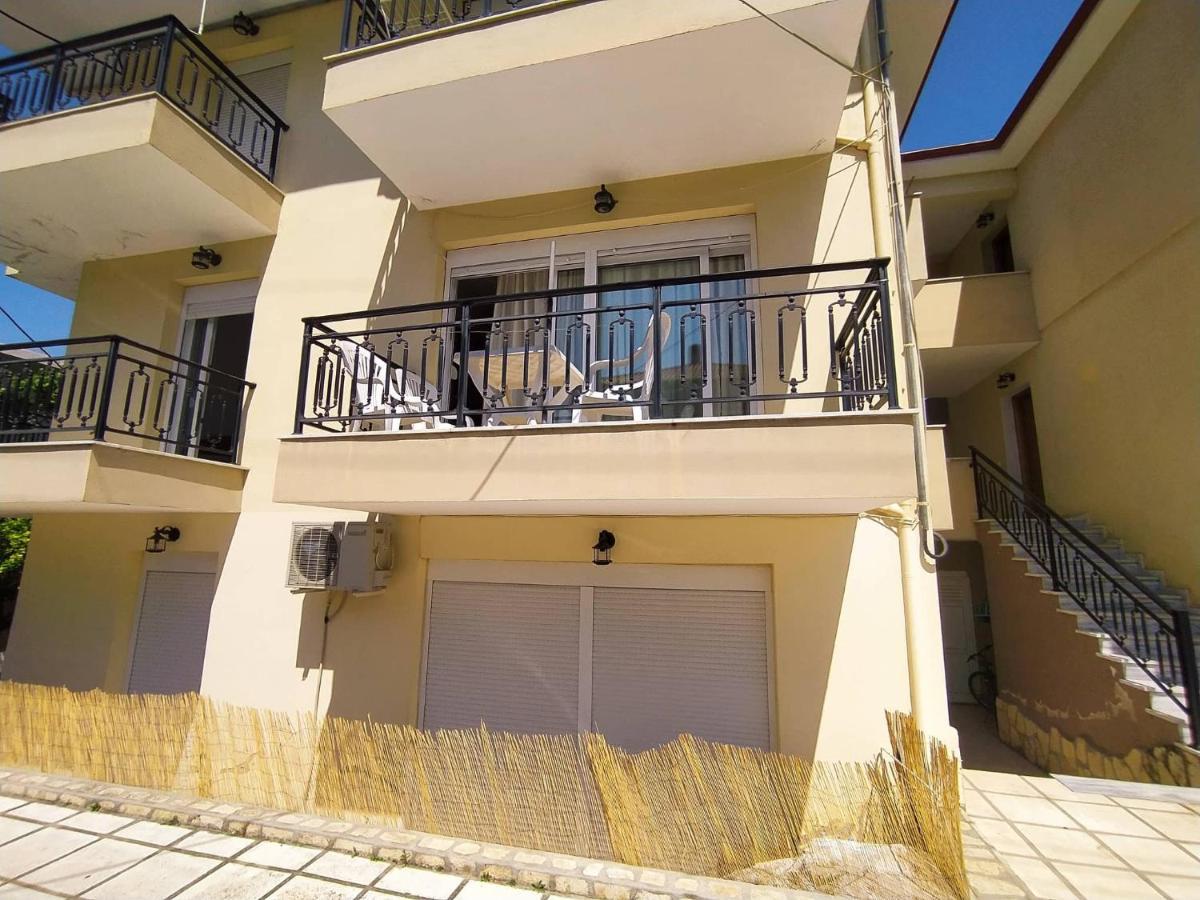Διαμέρισμα Στην Πόλη Metamorfosi Exterior foto